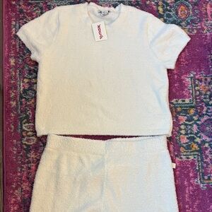 Cupcakes & Cashmere Soft White Top and shorts set